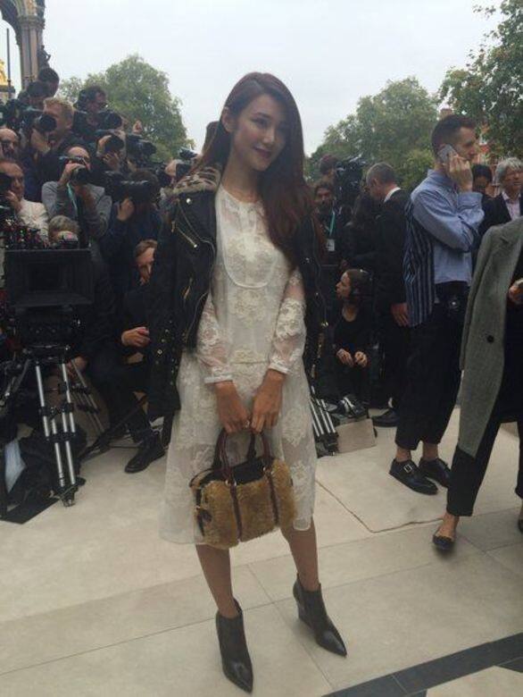 ELLEfie, Fashion week, 時裝周, Burberry ELLEfie, Fashion week, 時裝周, Burberry