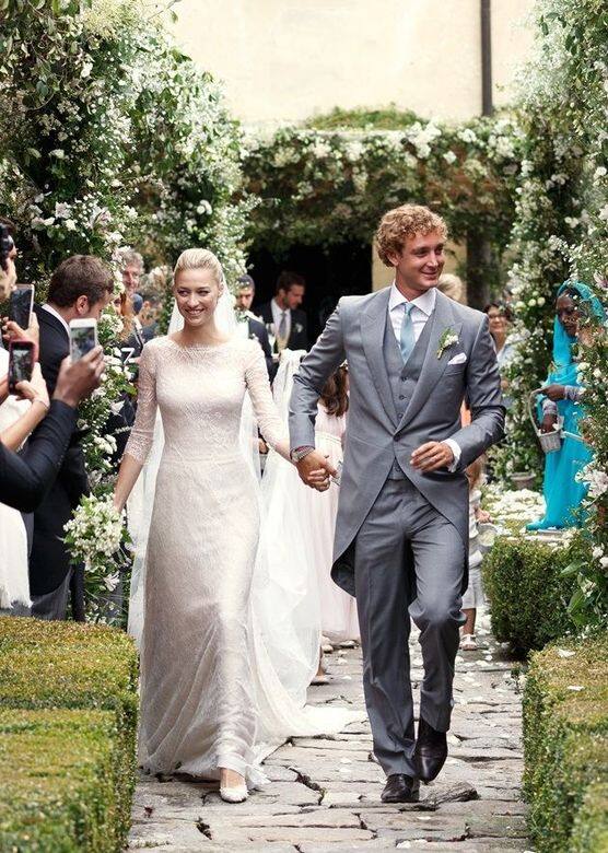婚禮, 結婚, royal, 婚姻, 名人明星, 婚照, Giorgio Armani, Beatrice Borromeo, wedding gown, gown, wedding dress 婚禮, 結婚, royal, 婚姻, 名人明星, 婚照, Giorgio Armani, Beatrice Borromeo, wedding gown, gown, wedding dress