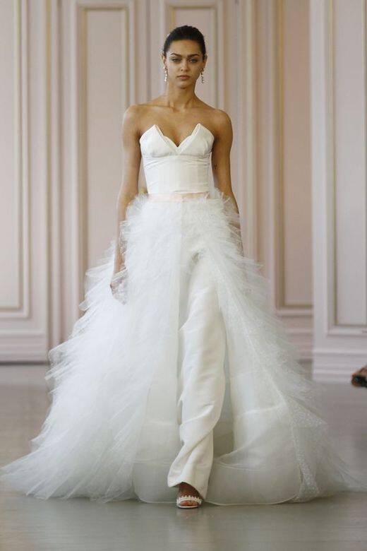 Oscar de la Renta (2016 SS) Oscar de la Renta (2016 SS)