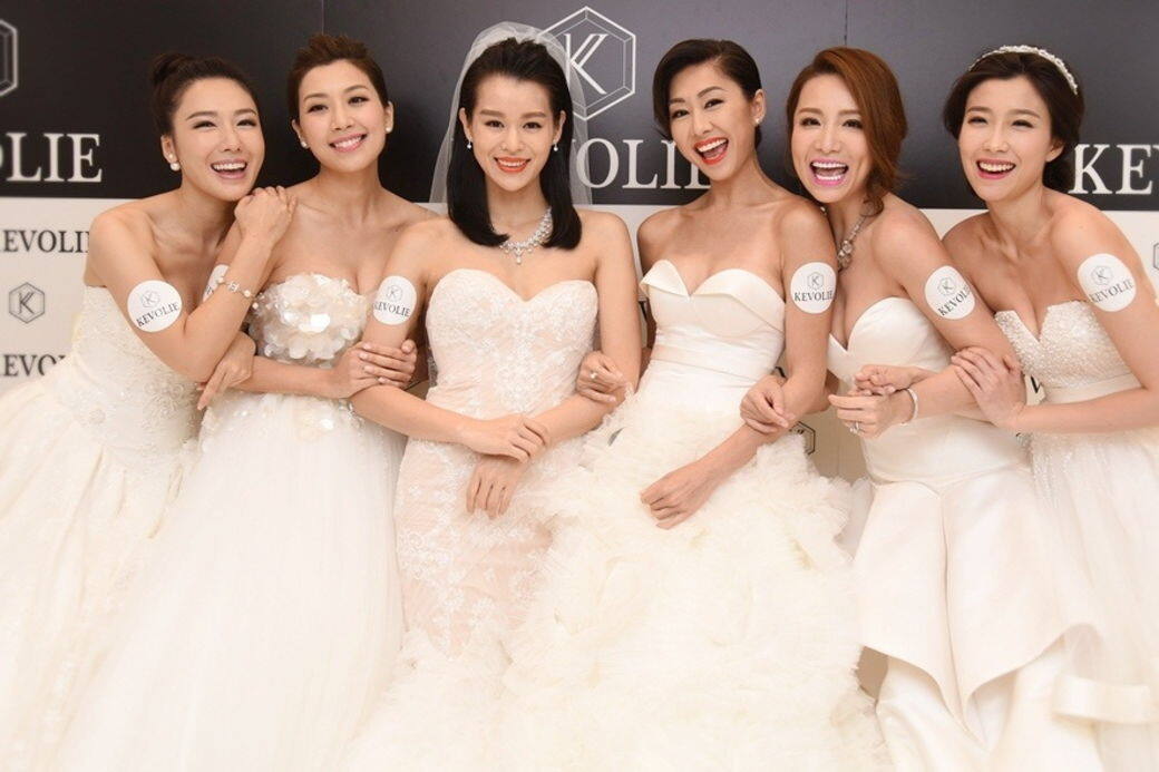 名人明星, 明星, 胡杏兒, 婚紗, 結婚, 婚禮, 晚裝, wedding gown, gown, wedding dress, Bridal, Bride 名人明星, 明星, 胡杏兒, 婚紗, 結婚, 婚禮, 晚裝, wedding gown, gown, wedding dress, Bridal, Bride