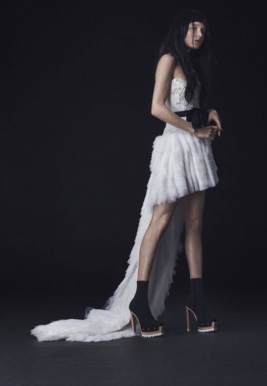 Vera Wang, Bridal Week, 婚紗, Wedding Ideas, 結婚, 婚禮, 新娘造型, 秋冬 Vera Wang, Bridal Week, 婚紗, Wedding Ideas, 結婚, 婚禮, 新娘造型, 秋冬