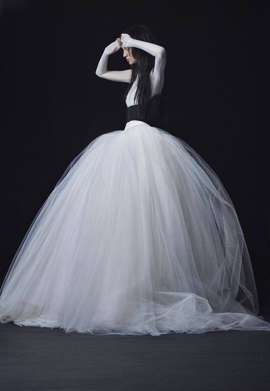 Vera Wang, Bridal Week, 婚紗, Wedding Ideas, 結婚, 婚禮, 新娘造型, 秋冬 Vera Wang, Bridal Week, 婚紗, Wedding Ideas, 結婚, 婚禮, 新娘造型, 秋冬