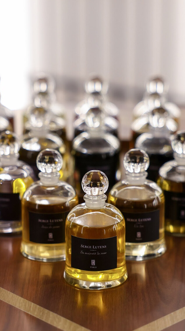 走進Serge Lutens的神秘香水國度！親臨「記憶情感圖書館」中環期間限定店展開一趟奇幻香氣旅程！