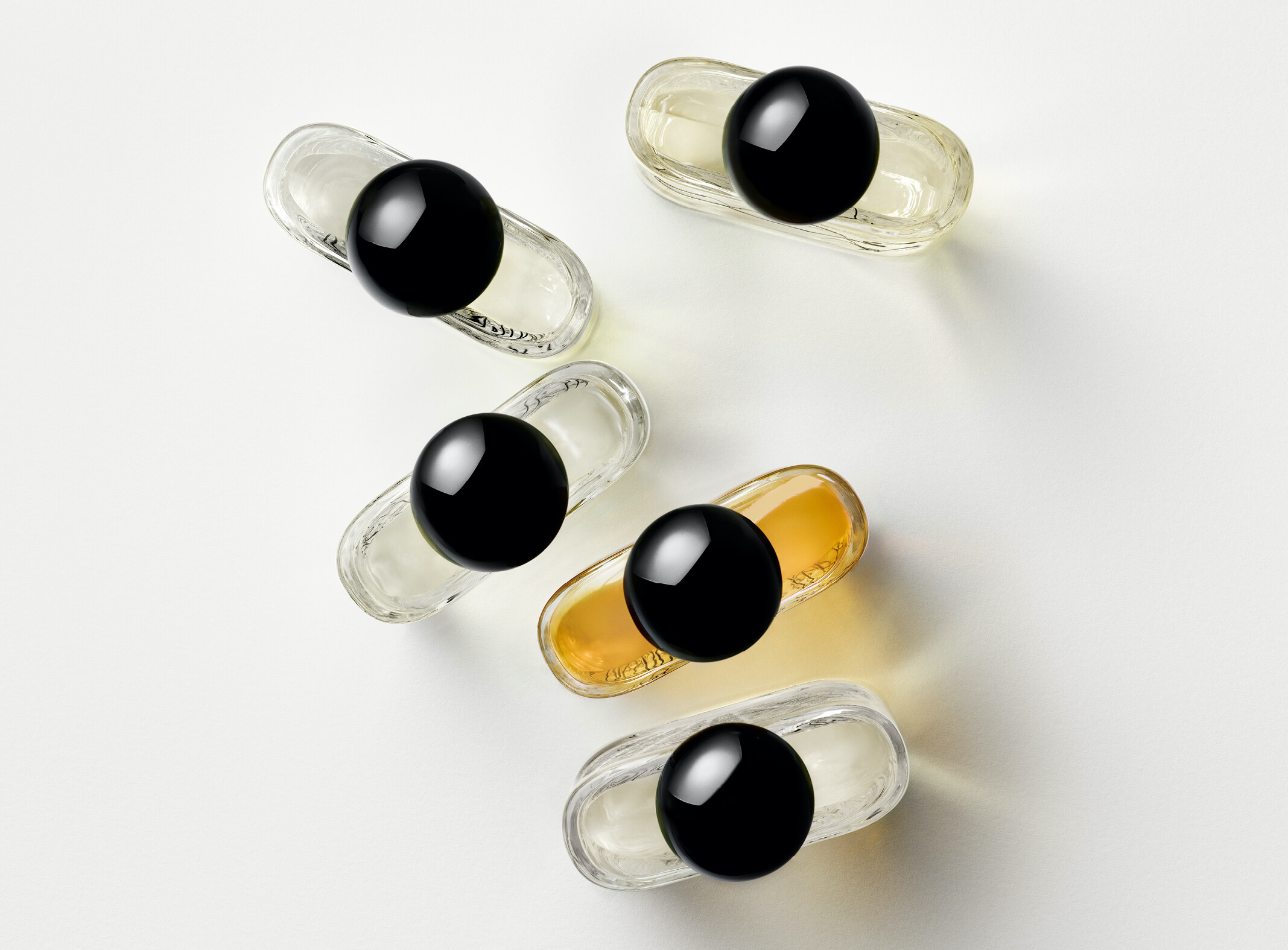 踏上致敬自然珍蘊的感官之旅!全新 Les Essences de Diptyque 個人香氛系列期間限定展覽! 踏上致敬自然珍蘊的感官之旅!全新 Les Essences de Diptyque 個人香氛系列期間限定展覽!