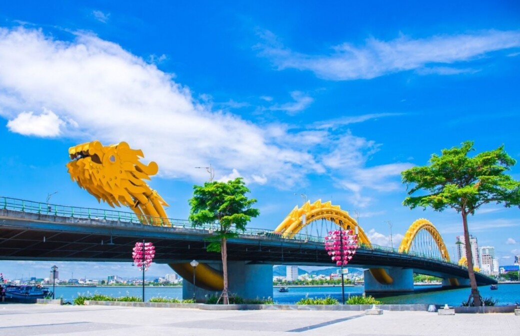 2023峴港自由行景點推介：金龍大橋