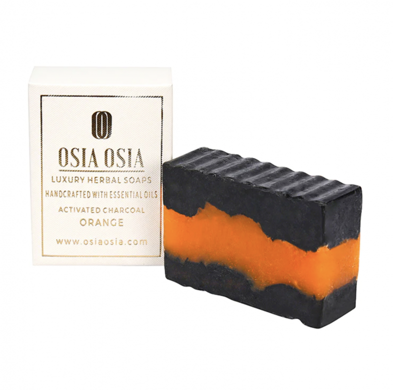 身體去角質推薦：OSIA OSIA  Activated Charcoal Orange Luxury Herbal Soap 活性炭甜橙精華去角質皂 $98