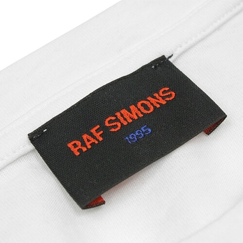 個人品牌對Raf Simons的意義