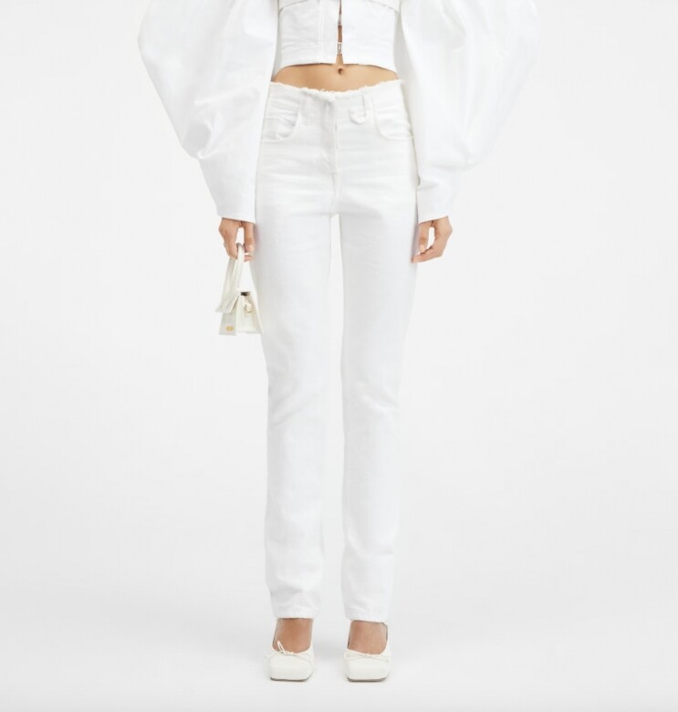 白色牛仔褲推介：Loewe、Diesel、Ralph Laurent等12款不同剪裁的時尚之選