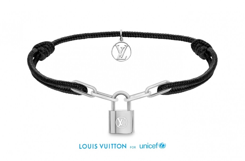 Louis Vuitton Silver Lockit X Virgil Abloh 天然鈦金屬手鏈（$4,300）