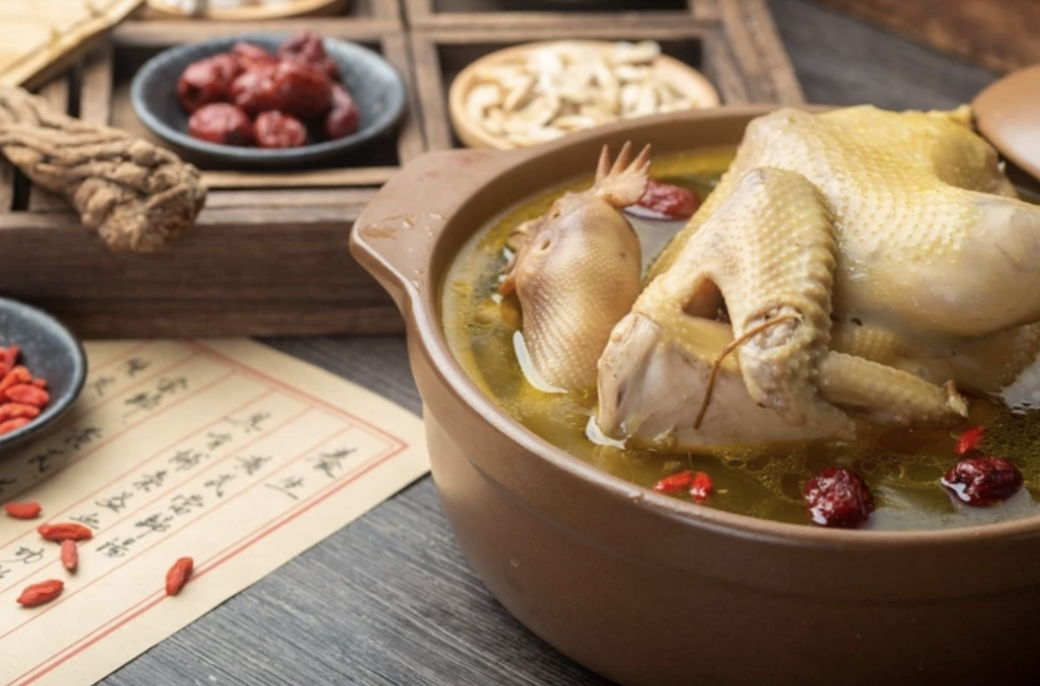 秋天滋潤湯水食譜！現在煲咩湯好？12款簡單養生湯水推介滋陰潤肺止咳！