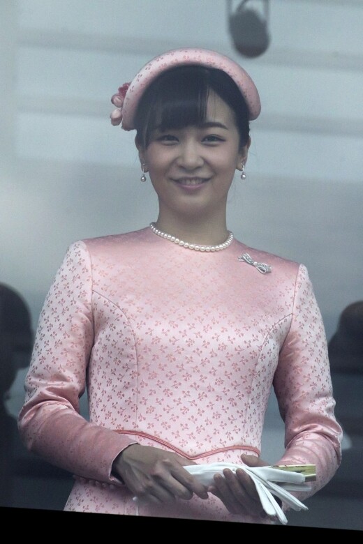 佳子公主用穿搭反抗日本王室