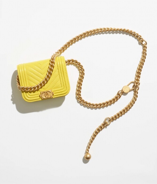 Chanel黃色腰包 $14,200