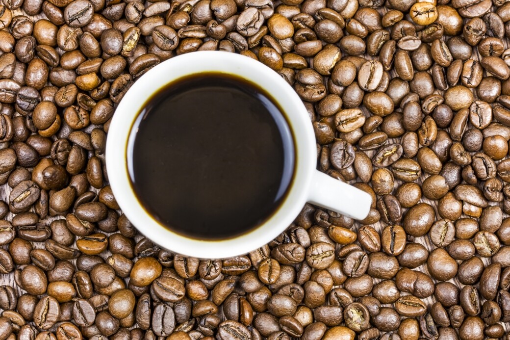 咖啡因能刺激中樞神經，具有提神作用 (請根據個人身體狀況決定是否添