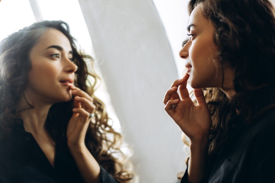 潤唇膏的重要性，就由要知道嘴唇比皮膚脆弱開始。但長期使用不當的潤