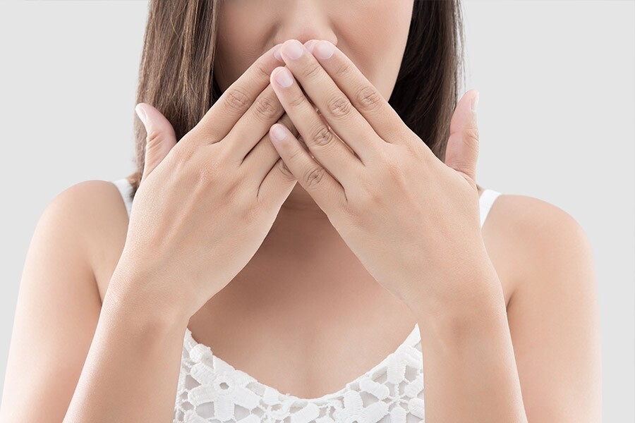 很多人有口臭，但都不一定察覺到自己有口臭，往往在戴口罩後才發現。說