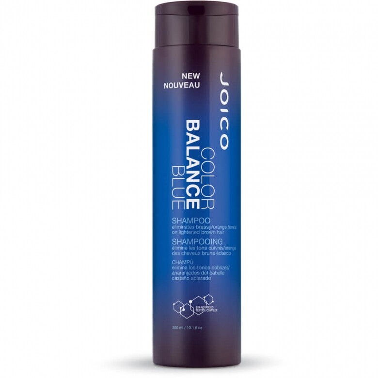 採用True-blue配方，有助修正髮色；另蘊含防禦複合物Multi-Spectrum Defense Complex，以保護頭髮免