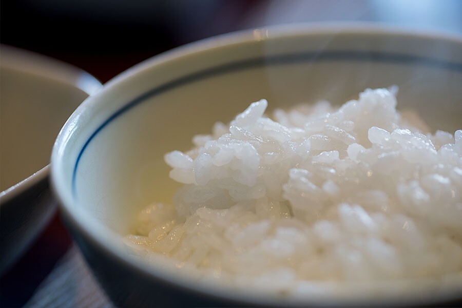 有指濕疹人士最適宜食用的主要糧食是米飯，其他如米線、意粉等都不太