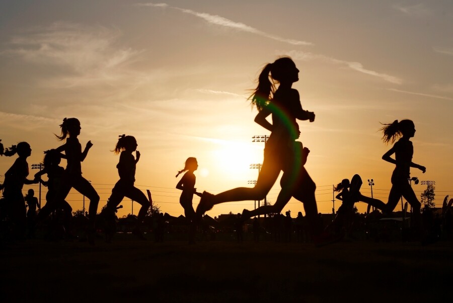 各位馬拉松跑手，如果能夠一星期做到1-2天以上的肌力訓練，跑步時會
