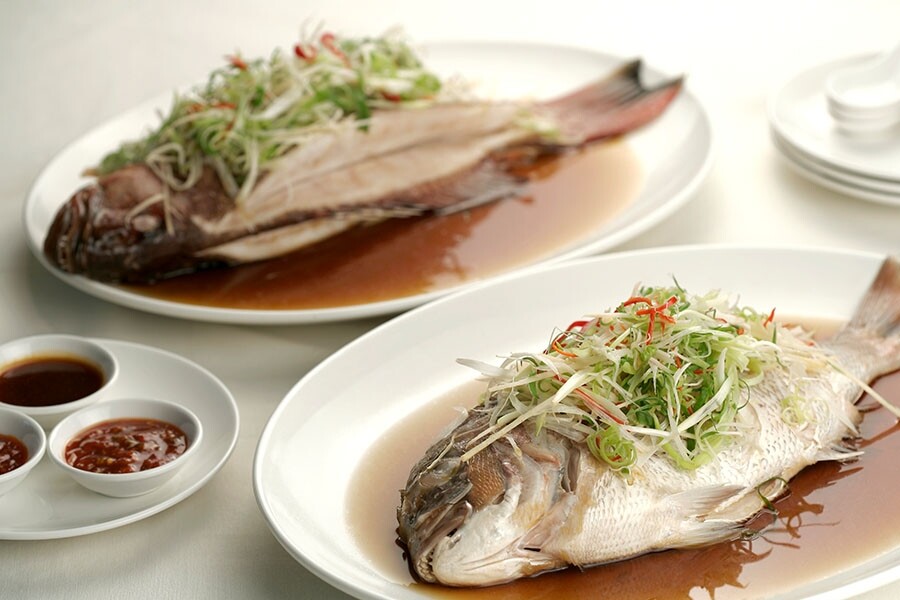 寓意「年年有餘」的蒸魚，是整頓飯最健康的菜式。魚肉較紅肉、白肉低卡，而且