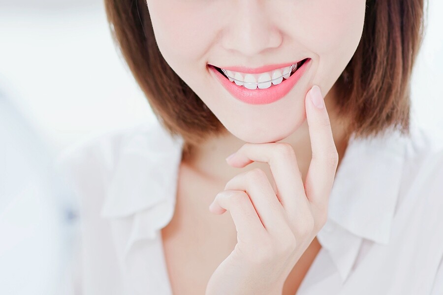 雖然上文提及隱適美能針對的牙齒很全面，但倘若大家本身有嚴重的顎