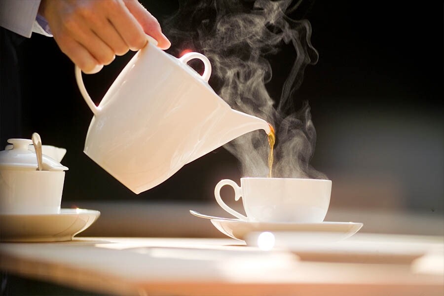 只要遵從1：1的比例，分開各自喝或是把綠茶加進咖啡內都可以。但需要