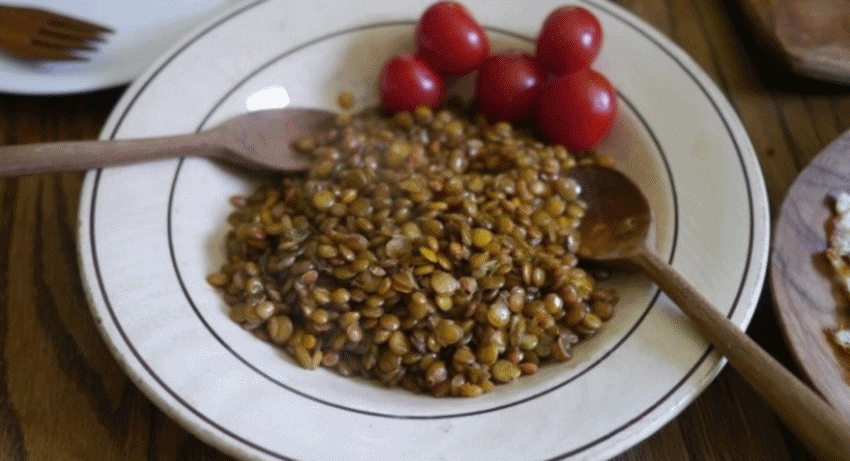 小扁豆具有多元性的胺基酸，每餐部分替代白飯，能達到清腸消腫的效果