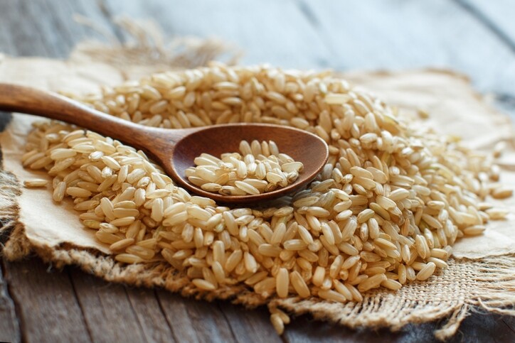 玄米當中有一種γ-穀維素（Gamma Oryzanol）的成分，有助降低膽固醇，同時調節自律神經