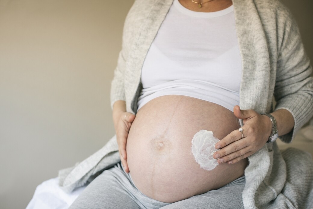 其實懷孕期間，妊娠紋的岀現是必經階段，所以呂醫生建議媽媽應該要調