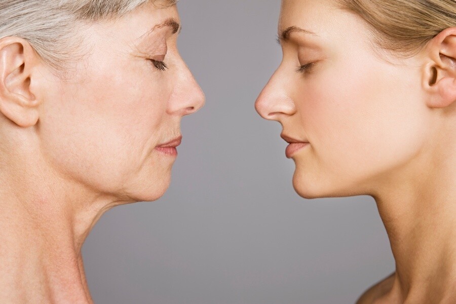 防曬主宰抗衰老，皮膚衰老的最先先兆就是皺紋，皺紋形成的是因為肌膚