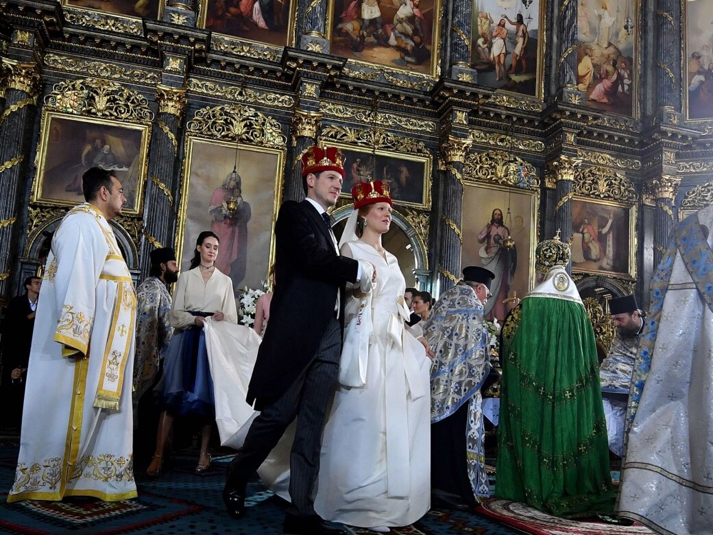 又一個平民變王妃的童話故事！解構塞爾維亞菲利普王子的王室婚禮