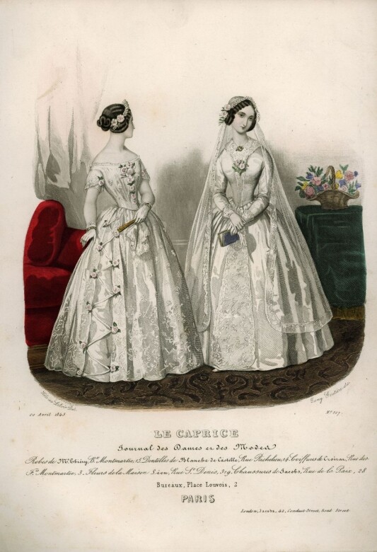 白色禮服成為了19世紀的婚紗主流。刺繡的絲製禮服、花卉圖案和蕾絲細