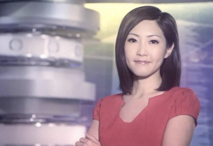 「雪菜瑩」有至索主播之稱，她在2010年開始擔任主播，一做四年。