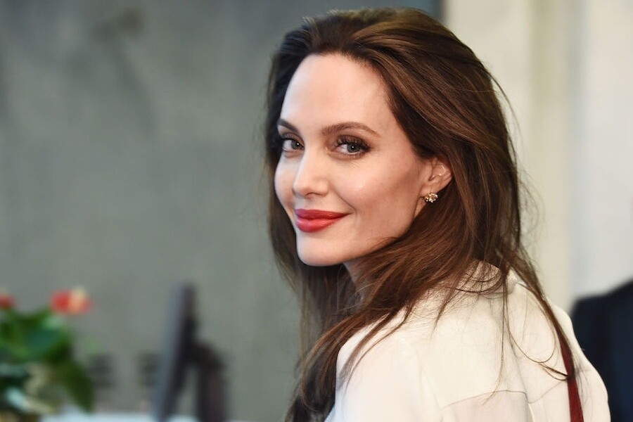 如何煉成骨子裏的迷人? Angelina Jolie教育女兒的心得值得大家參考