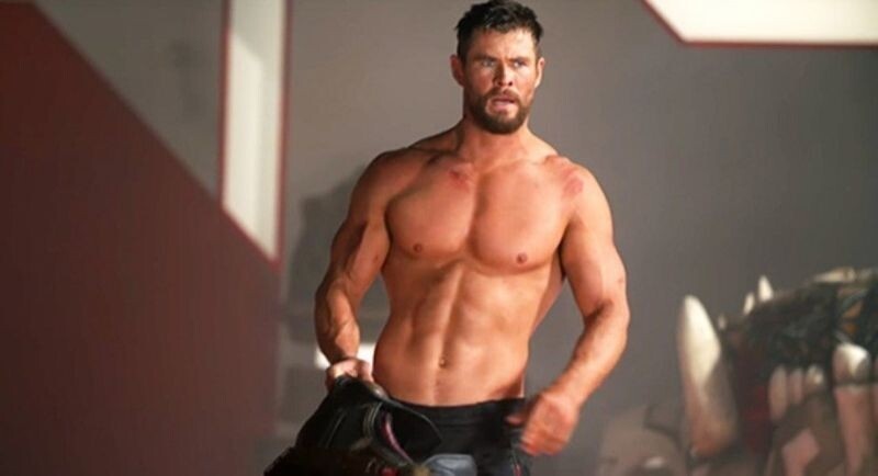 有看Marvel電影系列的朋友肯定不會對雷神Chris Hemsworth的body感到陌生。為了演活雷