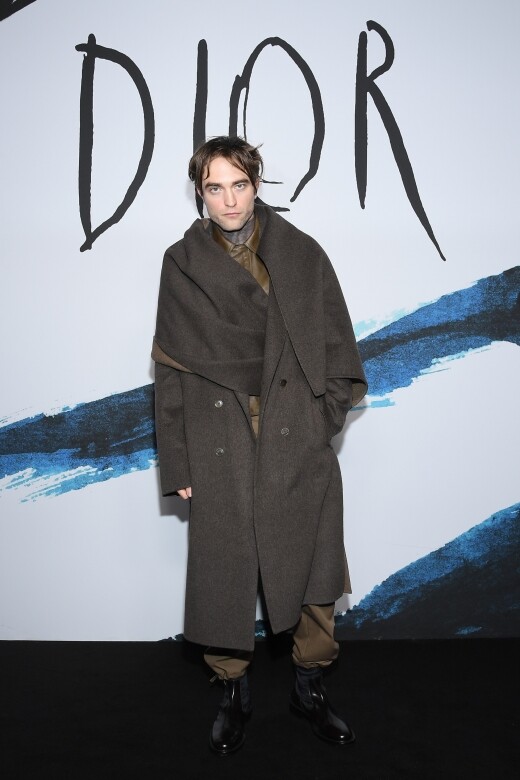 Robert Pattinson自2013年便受到Dior相中，邀請他成為「Dior Homme」同名香水的全球代言人，2016年