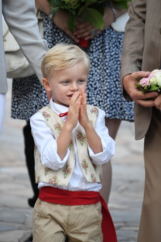 摩納哥王儲雅克王子年僅4歲半，雖然比他的龍鳳胎姐姐姊加布里埃拉