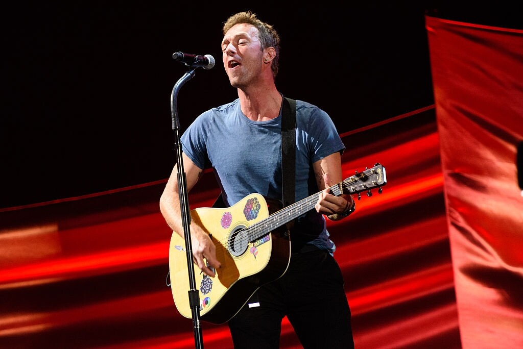 "A Head Full of Dreams"是以Coldplay成立20年為骨幹的紀實電影，Chris Martin在鏡頭前首度剖白