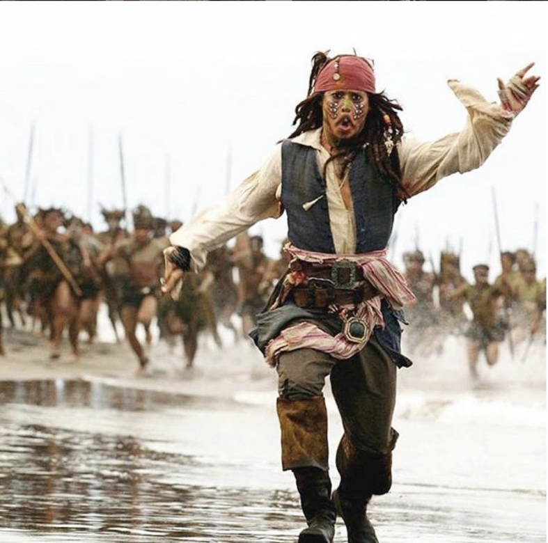 由Johnny Depp飾演的Captain Sparrow多年來一直是《魔盜王》系列的重心角色，然而去年開始