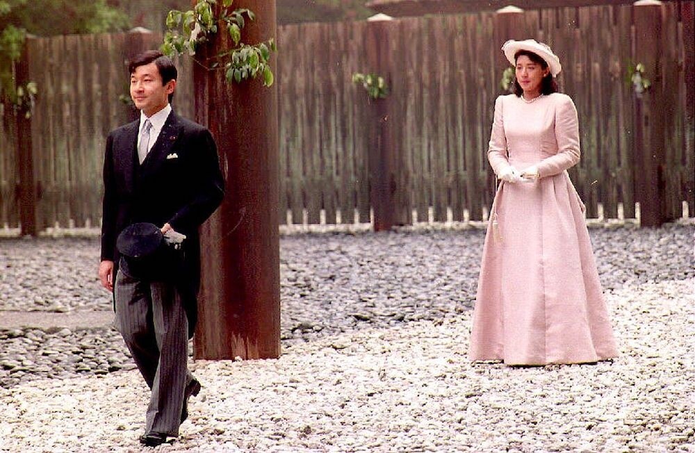 日本皇室有許多吃人的禮教和極傳統的規矩~，日本國民都心中有數，恨嫁