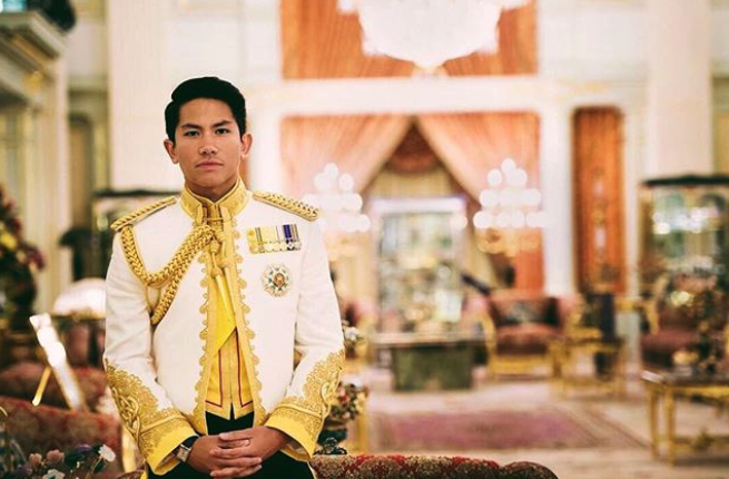 這汶萊皇宮不單超級大，更是奢華至極。用金製成的內部裝修設計令全屋