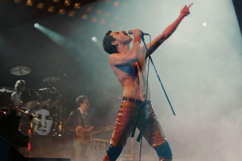 又是另一套得獎電影，《波希米亞狂想曲：搖滾傳說》由Rami Malek飾演QUEEN樂隊已故