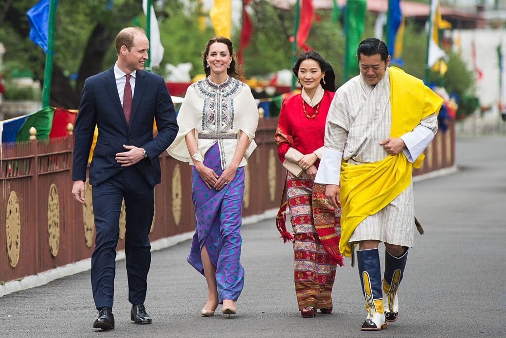 外國傳媒不時將英國王室威廉王子和凱特跟不丹國王、王妃比較。2016年，大