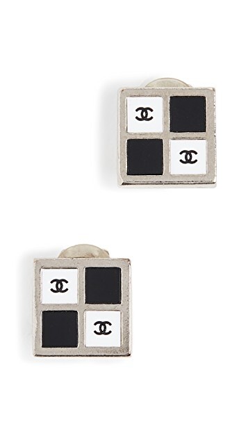 Chanel銀色方形耳環HK$4,285