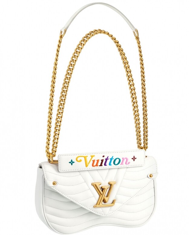 Louis Vuitton New Wave 鍊帶包 $18,800（共有黑白粉紅三色）