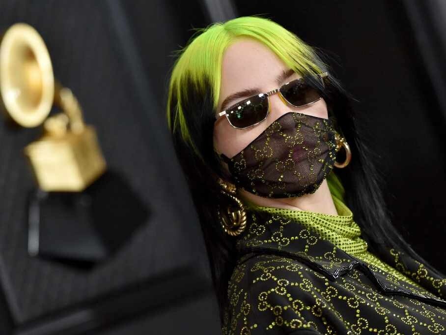 怪奇少女Billie Eilish是最年輕的格林美獎得主 音樂和時尚品味都與別不同! 怪奇少女Billie Eilish是最年輕的格林美獎得主 音樂和時尚品味都與別不同!