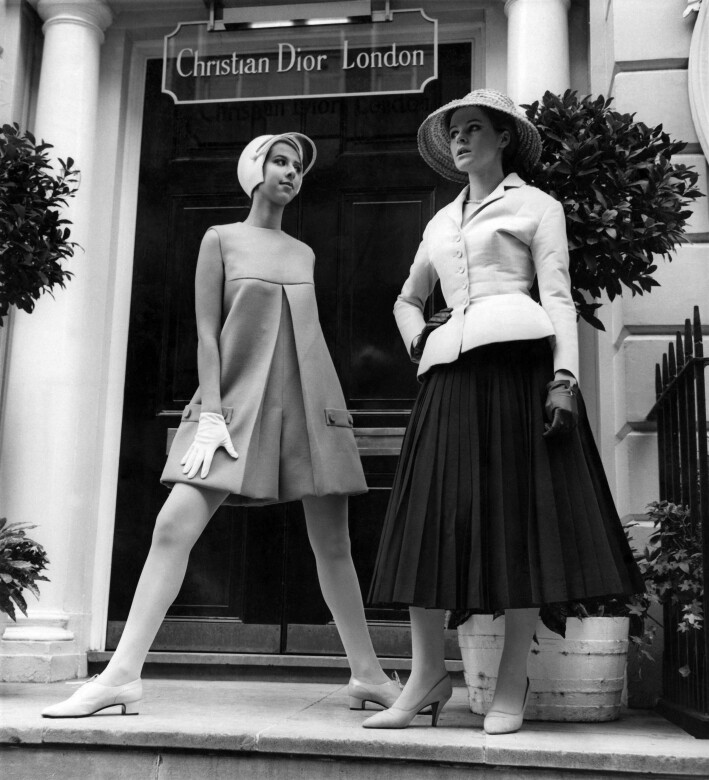 再者30年代的時尚風格趨向實用主義，寬肩輪廓的上衣為女士融入男性