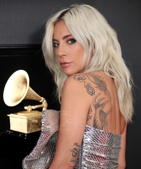 2019格林美大獎Lady Gaga成為大贏家一次過奪得三項大獎，成為格林美歷史上