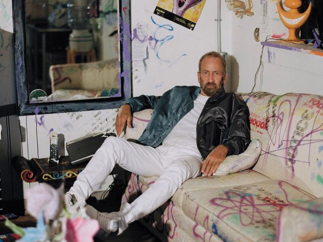 Dior 2021男裝秋季系列將與傳奇藝術家Kenny Scharf攜手合作！名氣跟Jean-Michel Basquiat不相伯仲！