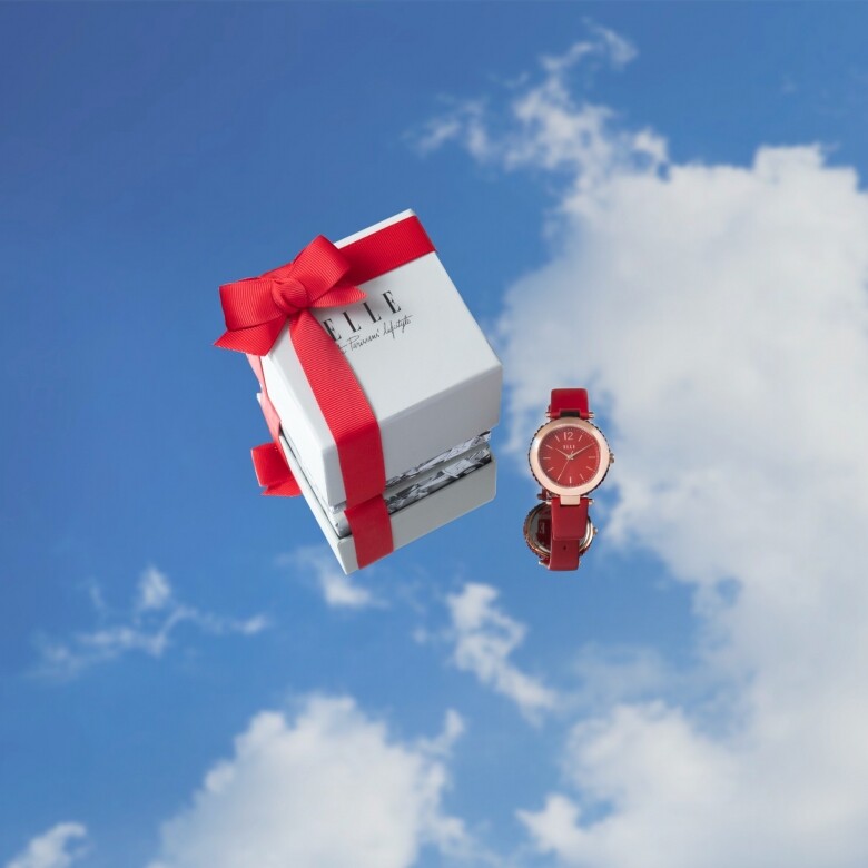 ELLE Marais 紅色皮革腕錶 $850還有兩個多月便到聖誕，雖然今年未能到處遊歷，但
