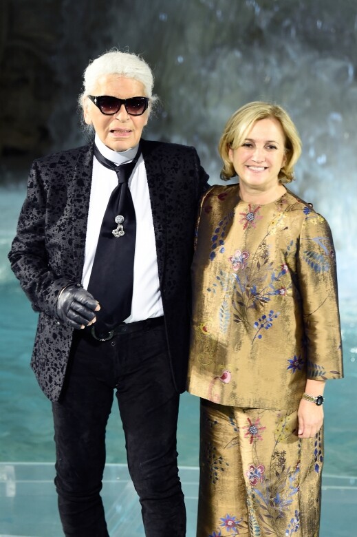 不少人心中，男女裝本應獨立，但她則為自己能 邀 Karl Lagerfeld 這樣的 icon 合作很自